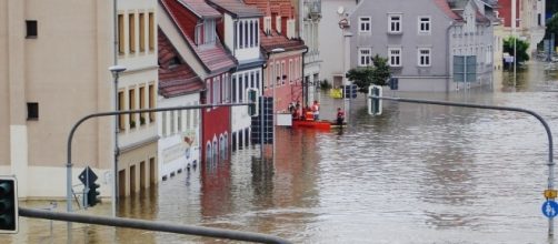 Town flood image courtesy Pixabay.com, creative commons license