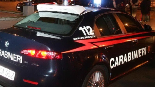 Carabinieri indagano su ennesimo lancio di sassi da cavalcavia.