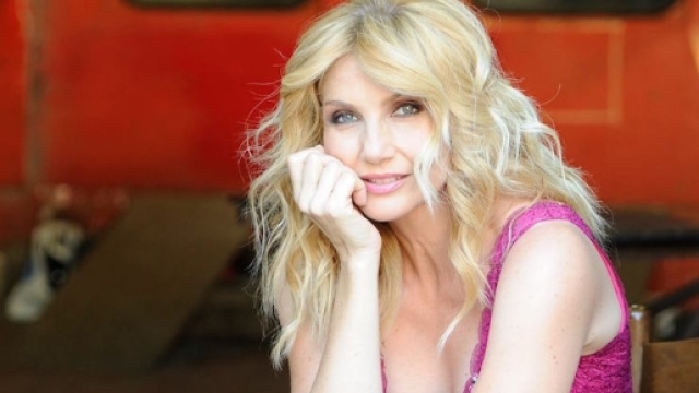 Lorella Cuccarini | NemicAmatissima | Heather Parisi | DavideMaggio.it - davidemaggio.it