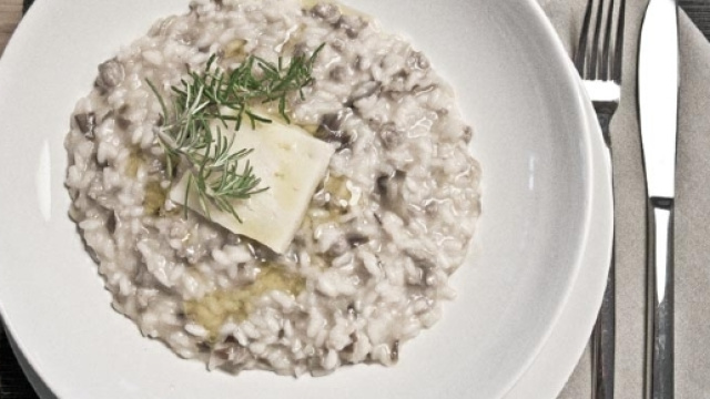 RISOTTO RADICCHIO, SALSICCIA E TALEGGIO - theeatculture.com