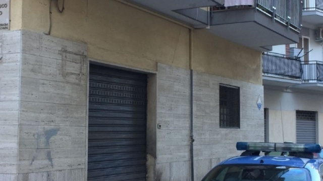 Trani: Altra esplosione nella notte: ordigno davanti a un circolo ... - traniviva.it