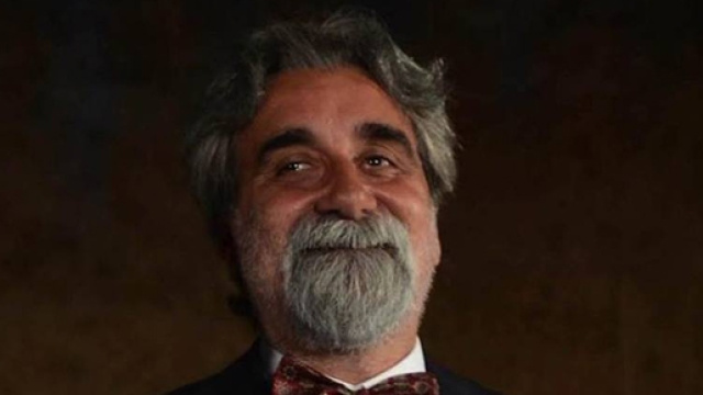 #uscitevessicchio e Twitter si scatena