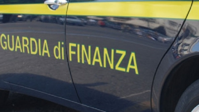 Concorso Guardia di Finanza 2016 scade il 15/2