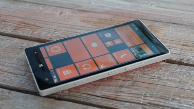 Windows 10 Mobile, permangono alcuni bug