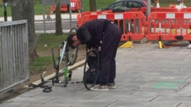 Cavendish alle prese con la riparazione