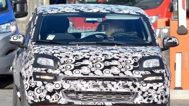 Fiat Panda Restyling nuove foto