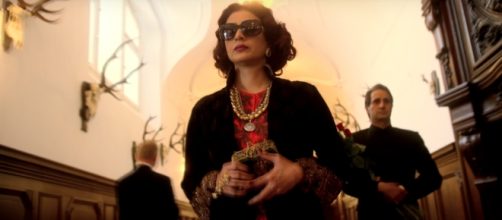 Tabu in Fitoor. [Zee Music Company]