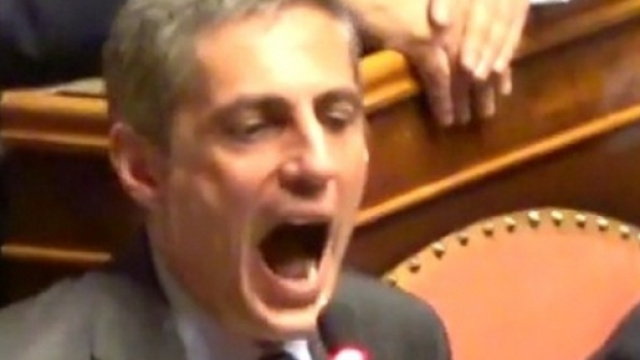 Airola si scaglia contro il PD e il Governo