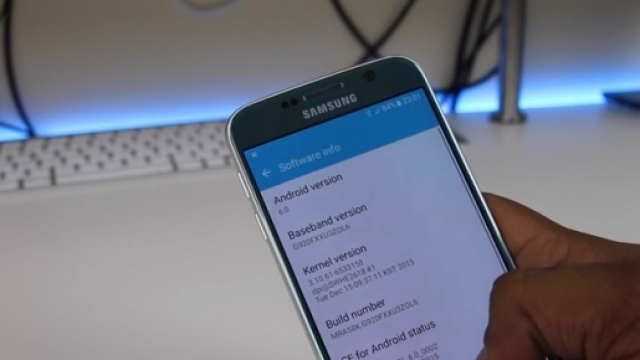 Telefono Samsung Galaxy S6 con Android Marshmallow
