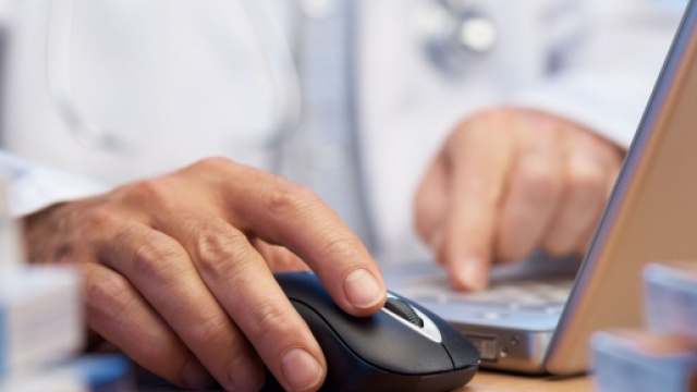 Ricetta scritta addio (foto studiocataldi).