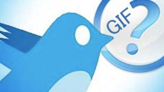 L'uccellino simbolo di Twitter con fumetto