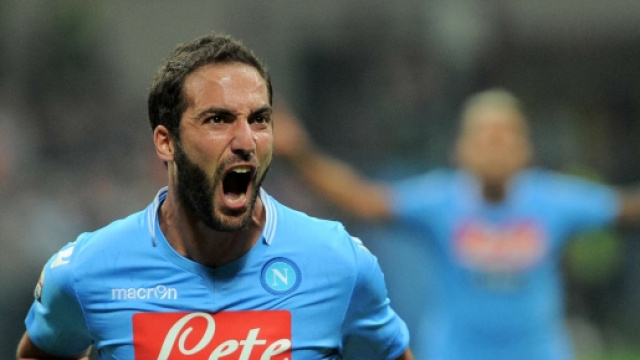 L'attaccante argentino Gonzalo Higuain