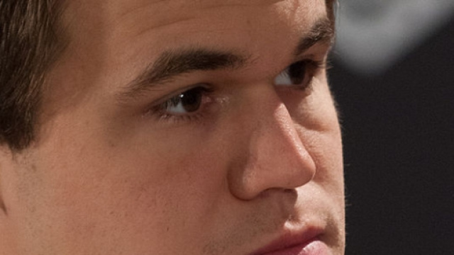 Il campione del mondo di scacchi Magnus Carlsen