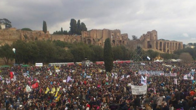 Il popolo del Family Day al Circo Massimo