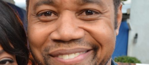 Actor gets emotional (Wikipedia)