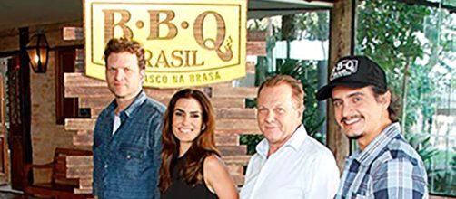 Equipe do BBQ Brasil recebe Jair Coser