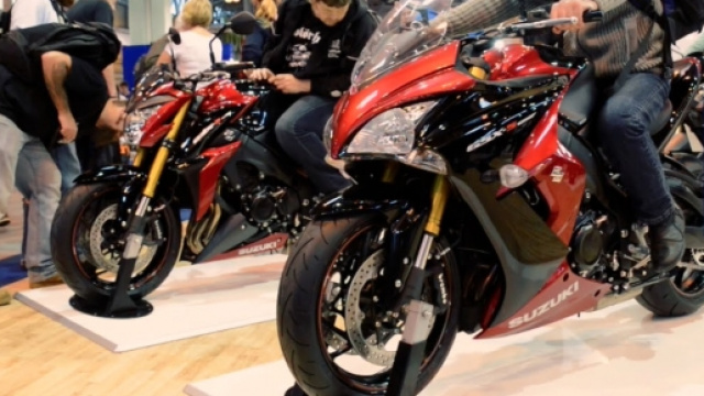 Ecco la nuova Suzuki gsx-s 100 e gsx-s 1000 F