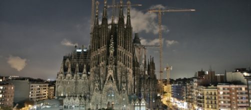 Panor&aacute;mica del templo de la Sagrada Familia