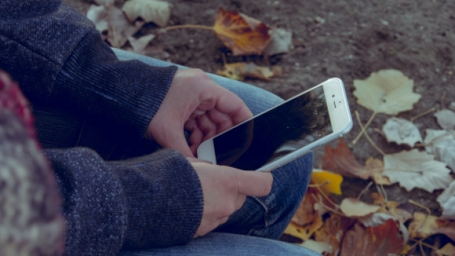 La tecnologia riempie la nostra vita. O la svuota?