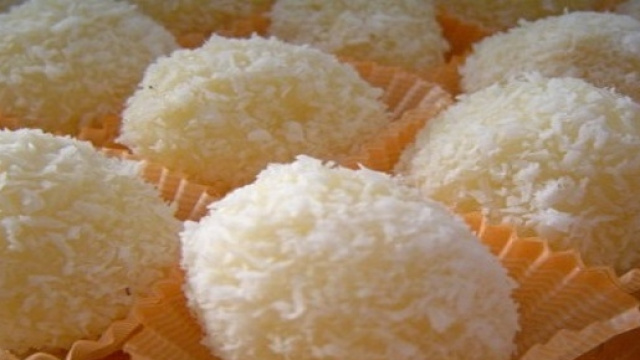 Ricetta per fare in casa dolce Raffaello