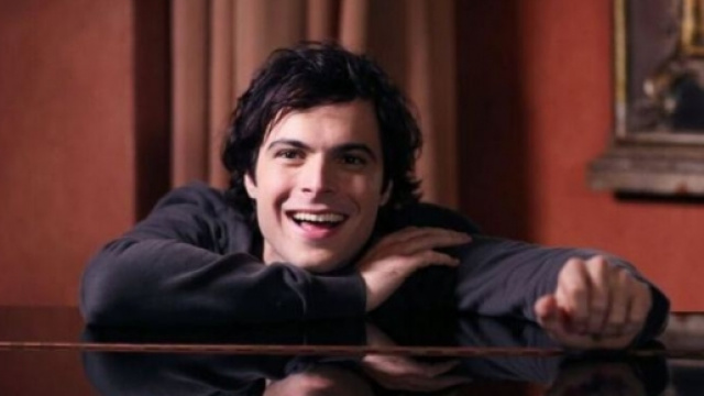 Baciato dal sole replica 2^ puntata