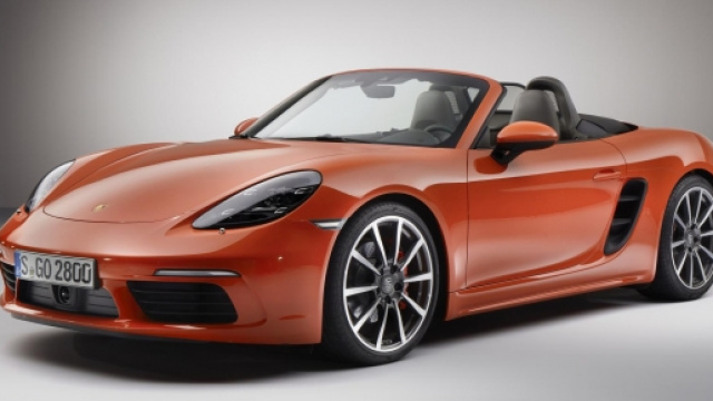 La nuova Porsche 718 Boxster S