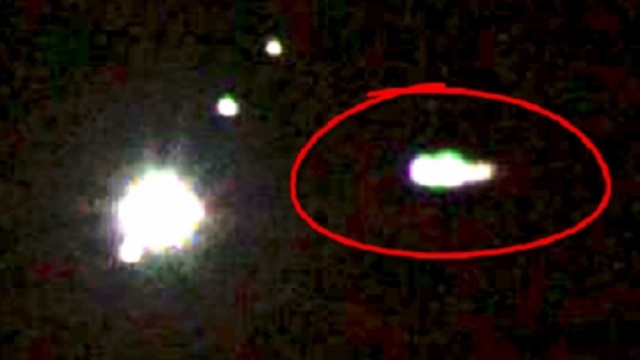 Ufo nei pressi di Giove immortalato da fotografo