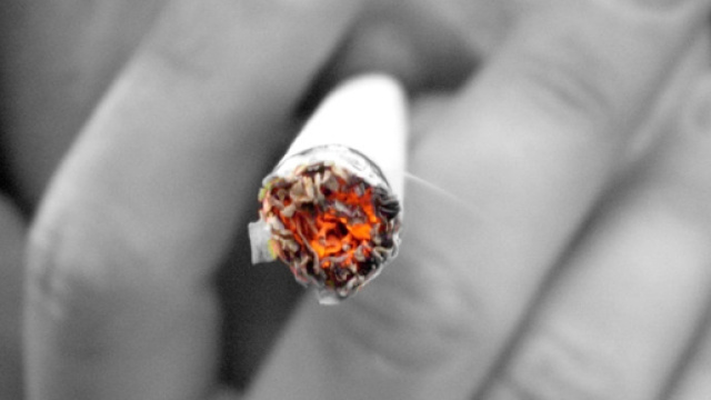 Sigaretta: tolleranza zero verso i fumatori