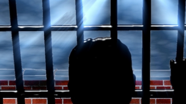 Veronica:Loris la vide fare l'amore col nonno