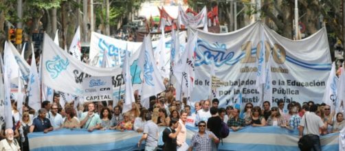 No habr&aacute; clases el lunes 29 en Mendoza,