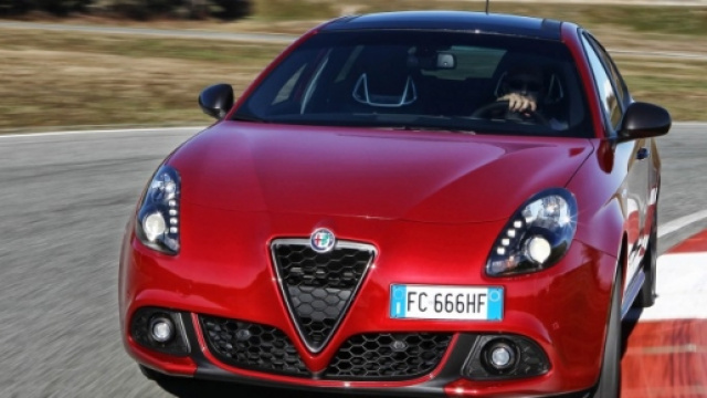 Alfa Romeo Giulietta 2016: primo video ufficiale