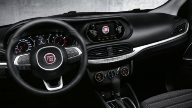 In anteprima gli interni della Tipo Hatchback.