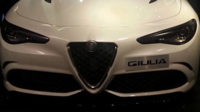 Alfa Romeo Giulia: Bologna, concessionaria 'CAR'