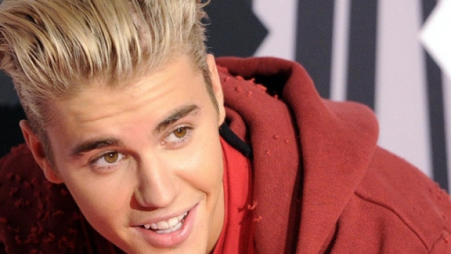 Justin Bieber durante un concerto