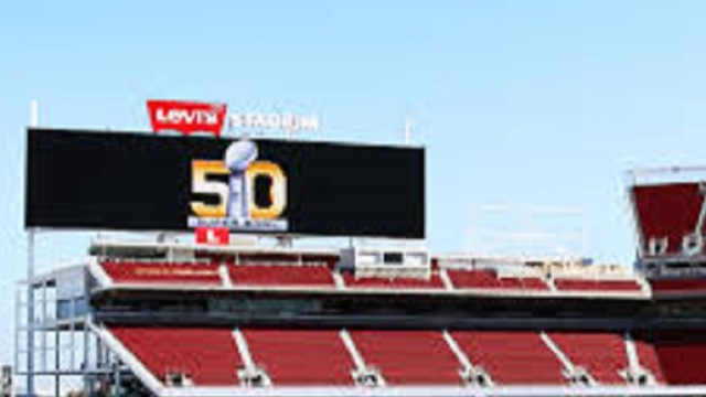 Il 50&deg; Super Bowl in California (foto da newsgate)