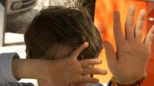 Ancora bimbi maltrattati in una scuola