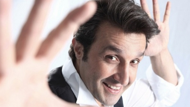 Flavio Insinna, tra tv, cinema e beneficienza