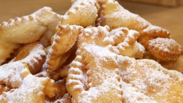 Ricette dolci facili Carnevale 2016.