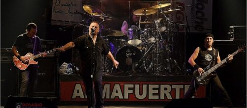 Almafuerte se present&oacute; en el Cosqu&iacute;n Rock