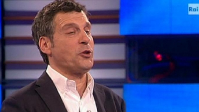 Fabrizio Frizzi durante la conduzione