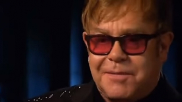Replica Sanremo 2016 9 febbraio, Elton John