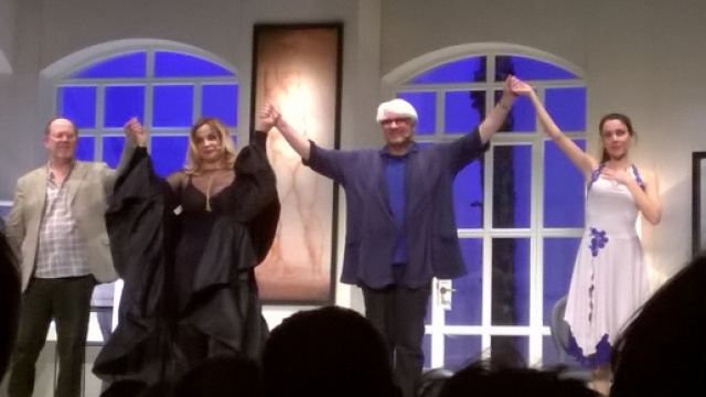 Simona Izzo e Ricky Tognazzi ringraziano