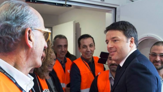 L'immagine pubblicata dal premier su Facebook.