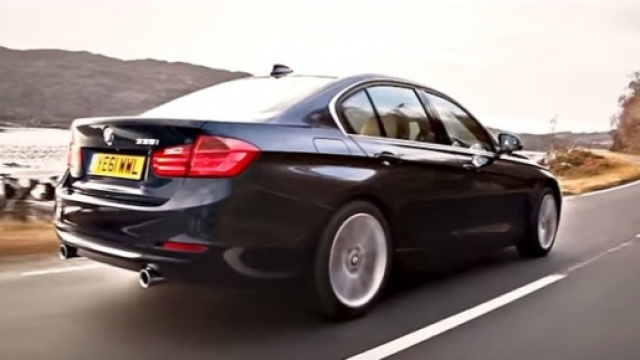 Nella foto l'auto tedesca Bmw Serie 3
