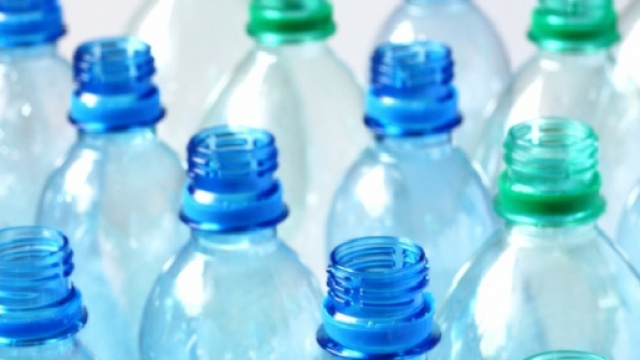 Arriva il batterio che salva i mari dalla plastica