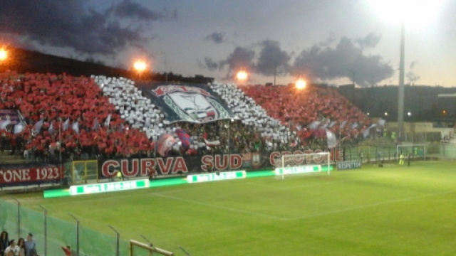 La Curva Sud 'Giorgio Manzulli'-Crotone