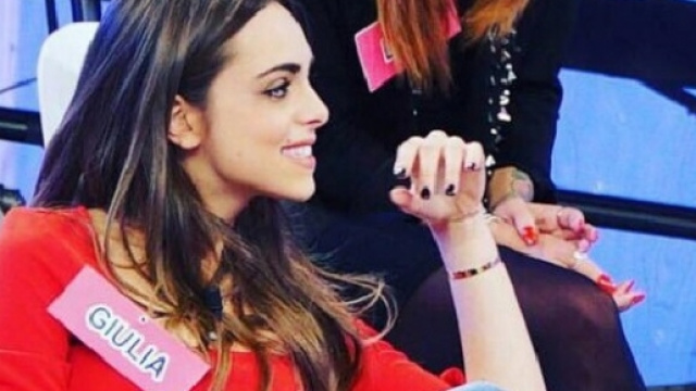 Uomini e Donne Giulia Carnevali spiazza tutti?