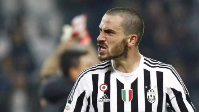 Bonucci tra Antonio Conte e Pep Guardiola