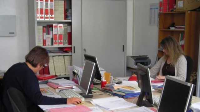 Tagli segreterie stabilit&agrave;, confermati (foto cgil).