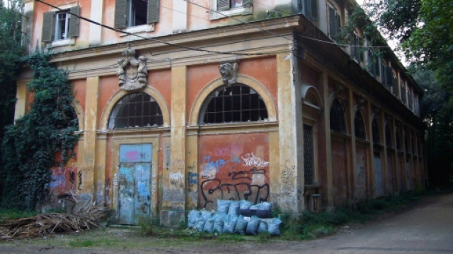 Villa Ada Roma - scuderie della villa